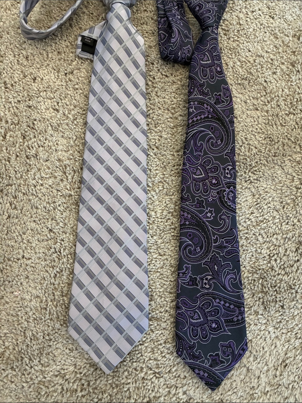 Perry Ellis Portfolio Purple Aries including Paisley